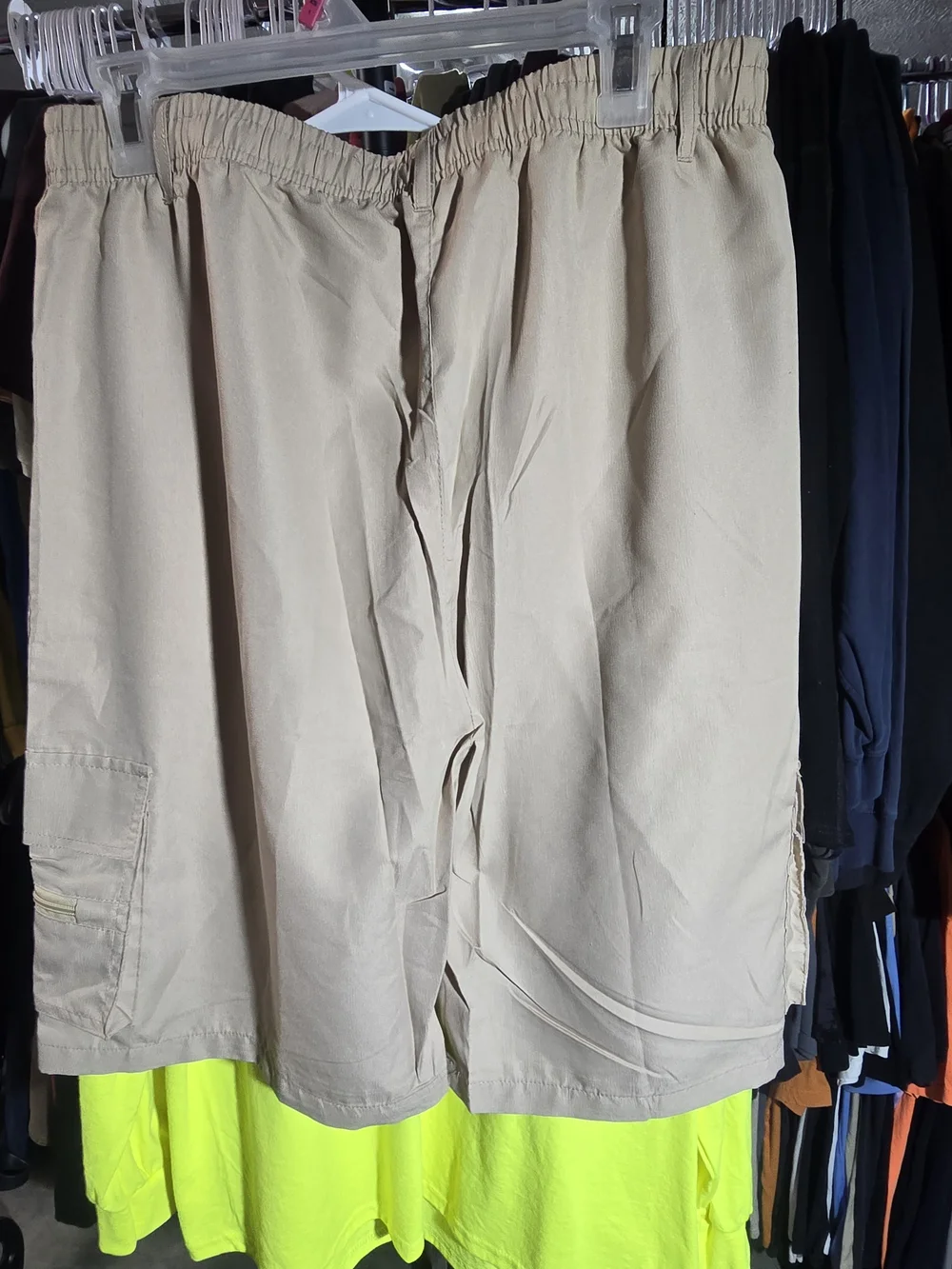 3xl Carhartt Beige Cargo Shorts with Logo Detail